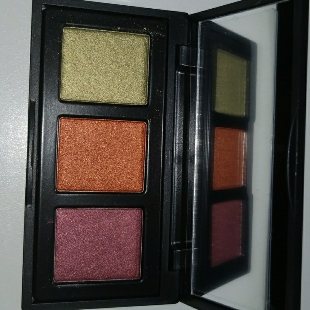 Naked cosmetics